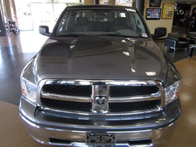 Dodge Ram 1500 2010 photo 4
