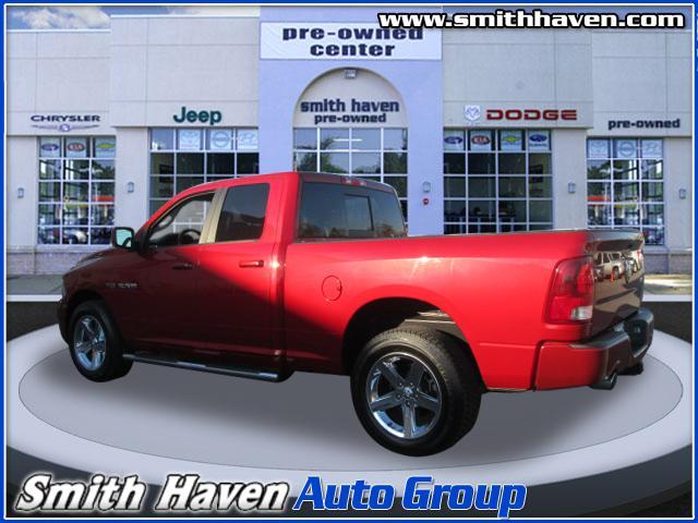 Dodge Ram 1500 2010 photo 2