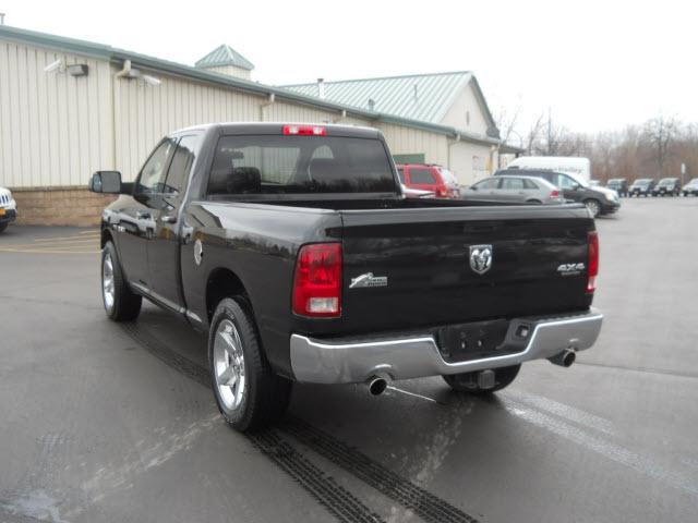 Dodge Ram 1500 2010 photo 2