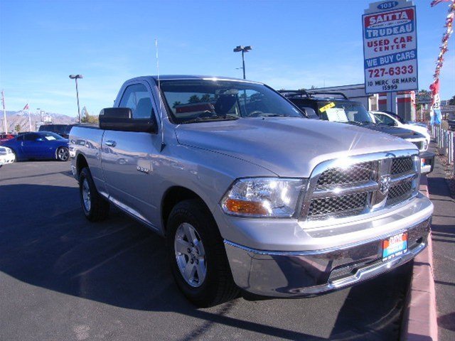 Dodge Ram 1500 2010 photo 2