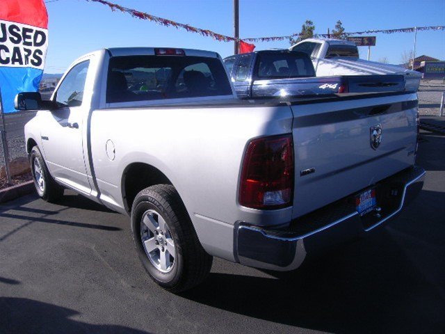Dodge Ram 1500 2010 photo 4