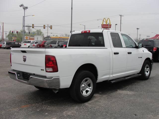 Dodge Ram 1500 2010 photo 3