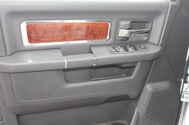 Dodge Ram 1500 2010 photo 4