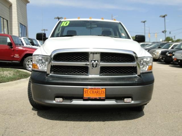 Dodge Ram 1500 2010 photo 2