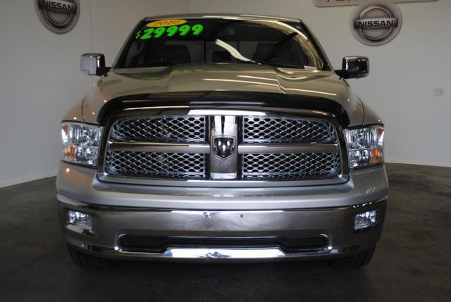 Dodge Ram 1500 2010 photo 2