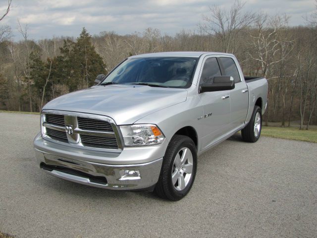 Dodge Ram 1500 2010 photo 2