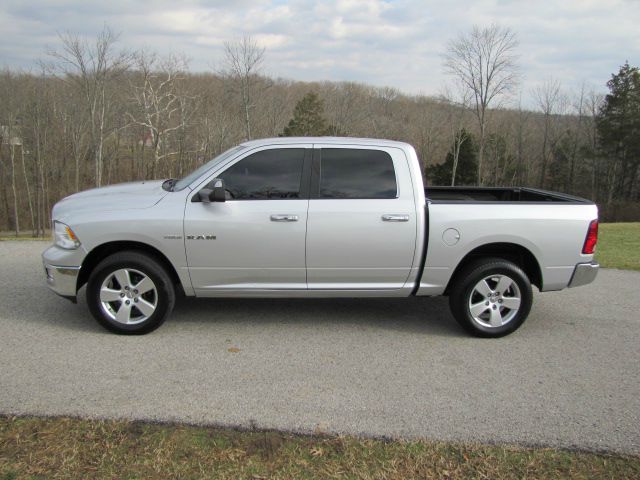 Dodge Ram 1500 2010 photo 3