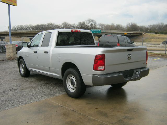 Dodge Ram 1500 2010 photo 3