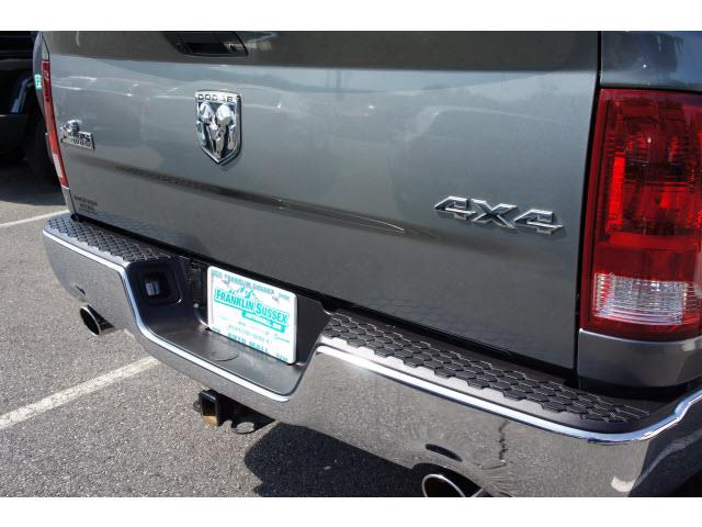 Dodge Ram 1500 2010 photo 4