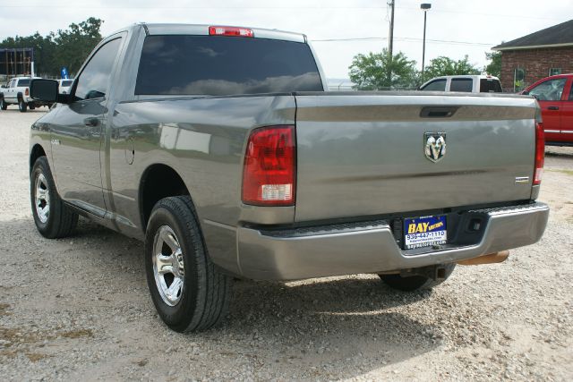 Dodge Ram 1500 2010 photo 2