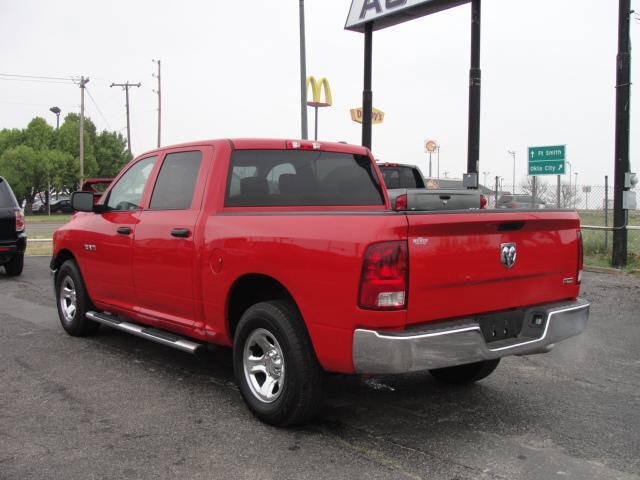 Dodge Ram 1500 2010 photo 2