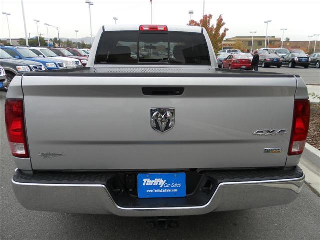 Dodge Ram 1500 2010 photo 2
