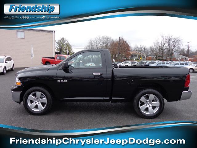 Dodge Ram 1500 SLT Pickup Truck