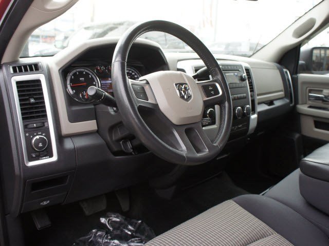 Dodge Ram 1500 2010 photo 4