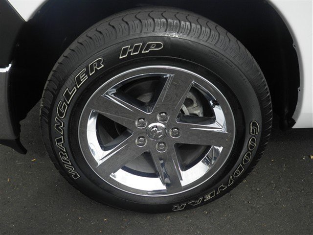 Dodge Ram 1500 2011 photo 3