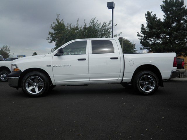Dodge Ram 1500 2011 photo 4