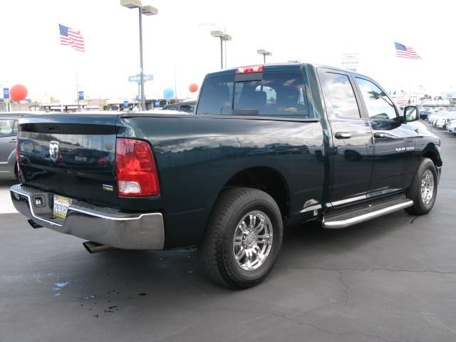 Dodge Ram 1500 2011 photo 1