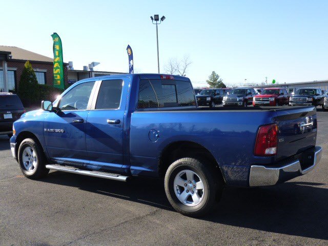 Dodge Ram 1500 2011 photo 3