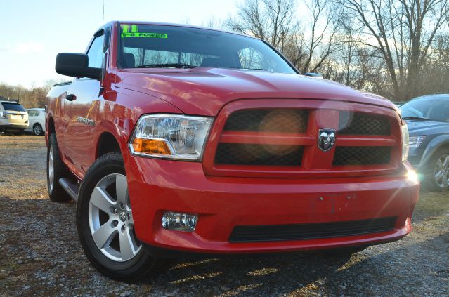 Dodge Ram 1500 2011 photo 2
