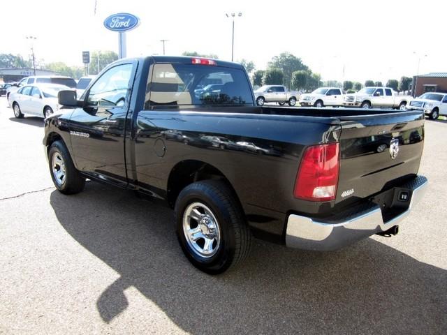 Dodge Ram 1500 2011 photo 5