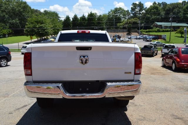 Dodge Ram 1500 2011 photo 4