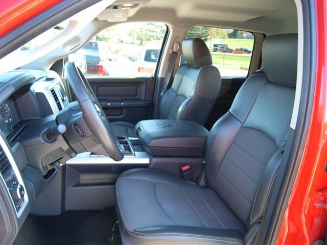 Dodge Ram 1500 2011 photo 1