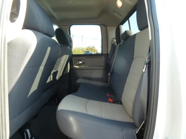 Dodge Ram 1500 2011 photo 3