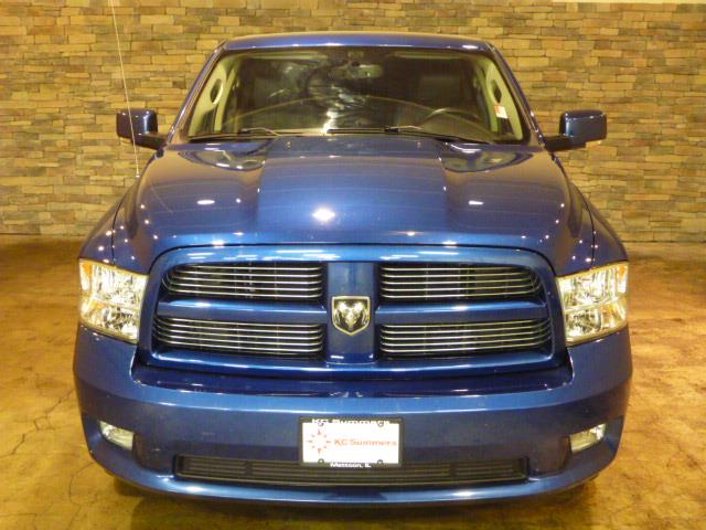 Dodge Ram 1500 2011 photo 4