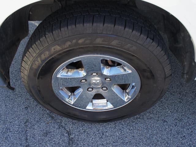 Dodge Ram 1500 SLT Pickup Truck