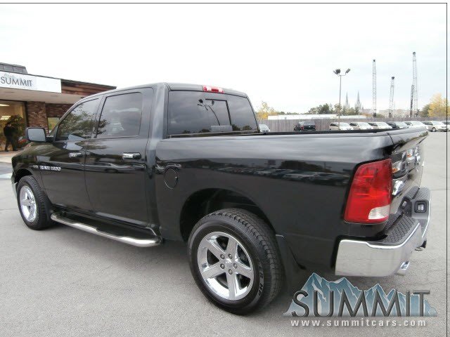 Dodge Ram 1500 2011 photo 3