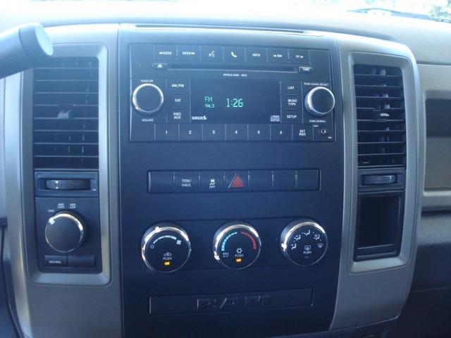 Dodge Ram 1500 2011 photo 15