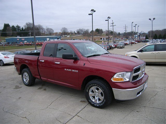 Dodge Ram 1500 2011 photo 1