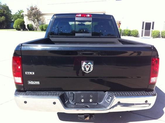 Dodge Ram 1500 2011 photo 1