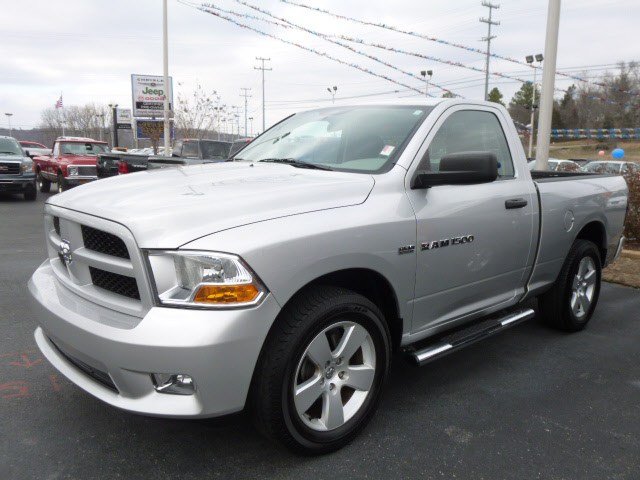 Dodge Ram 1500 2011 photo 4