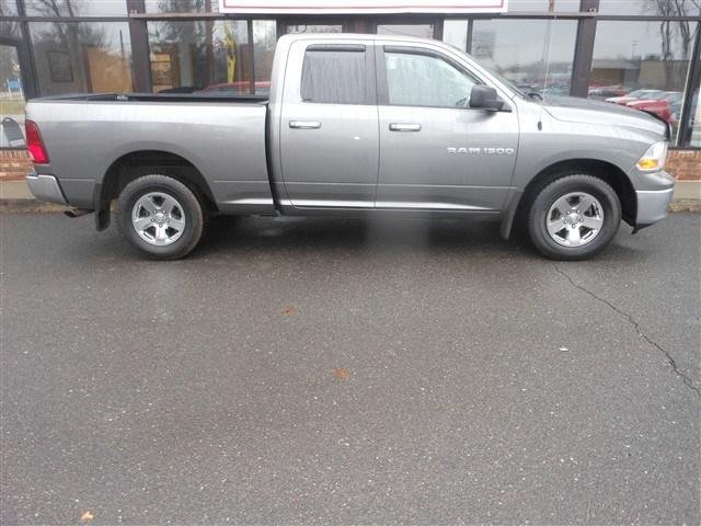 Dodge Ram 1500 2011 photo 3