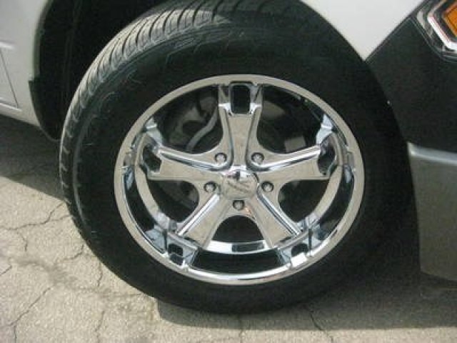 Dodge Ram 1500 2011 photo 2