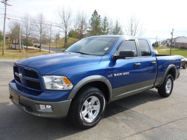 Dodge Ram 1500 2011 photo 2