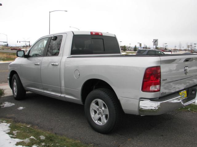 Dodge Ram 1500 2011 photo 2