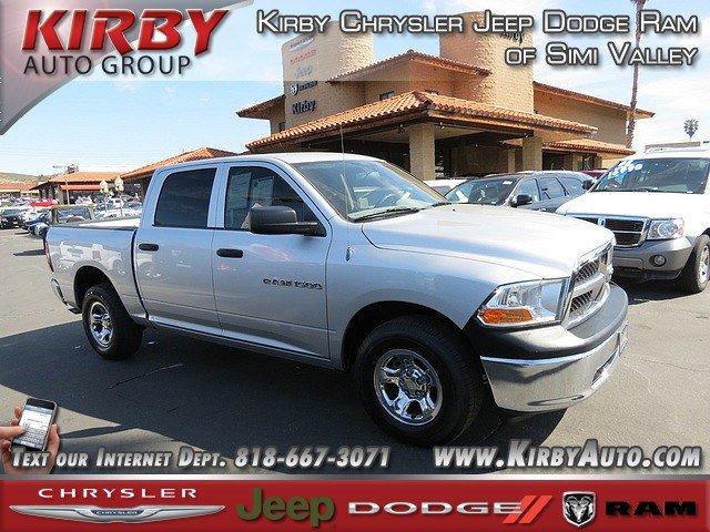 Dodge Ram 1500 2011 photo 2