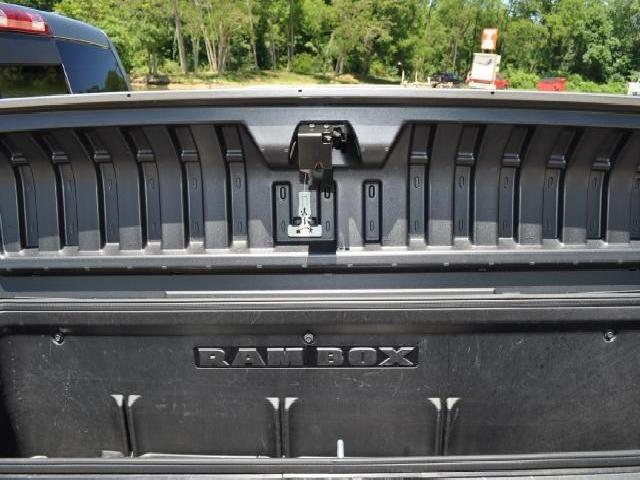 Dodge Ram 1500 2011 photo 5