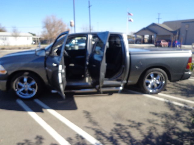 Dodge Ram 1500 2011 photo 3