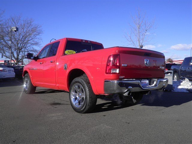 Dodge Ram 1500 2011 photo 2