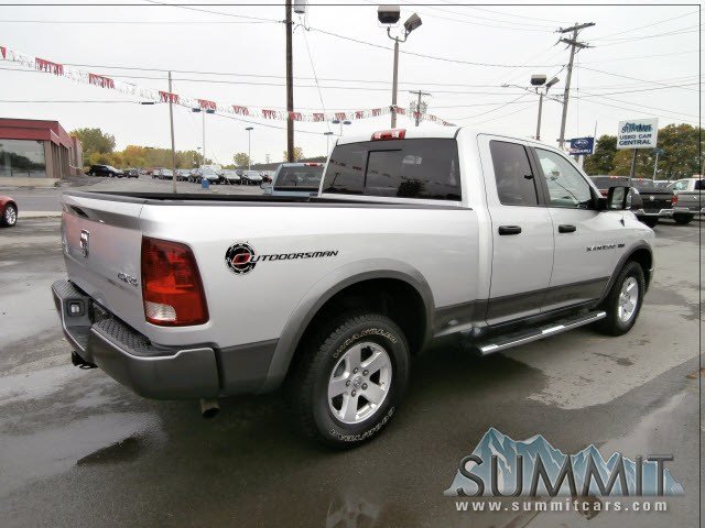 Dodge Ram 1500 2011 photo 3