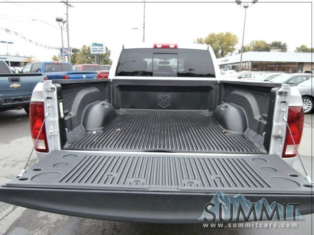 Dodge Ram 1500 2011 photo 4