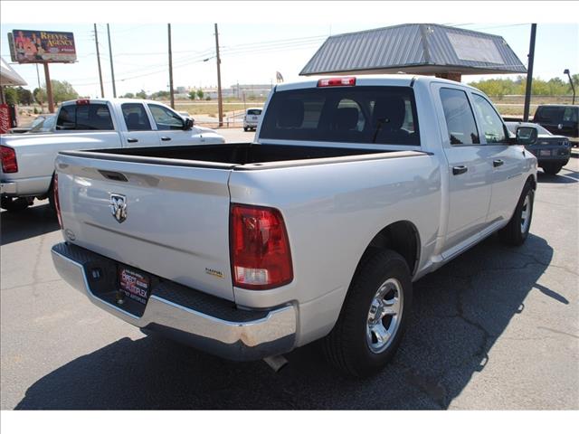 Dodge Ram 1500 2011 photo 4