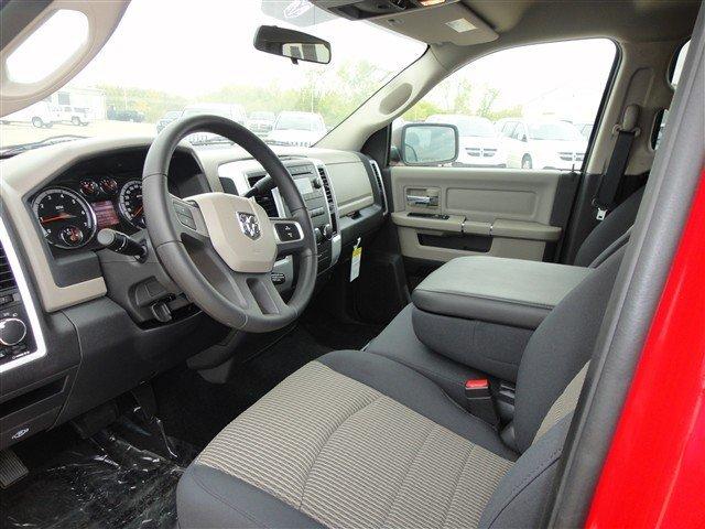 Dodge Ram 1500 2011 photo 3