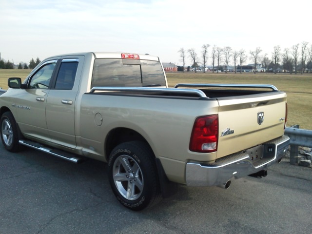Dodge Ram 1500 2011 photo 1