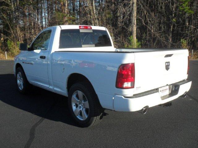 Dodge Ram 1500 2012 photo 1