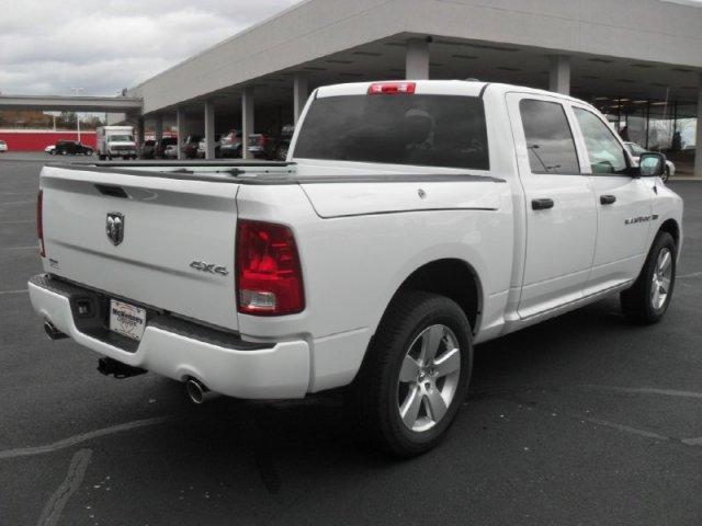 Dodge Ram 1500 2012 photo 3