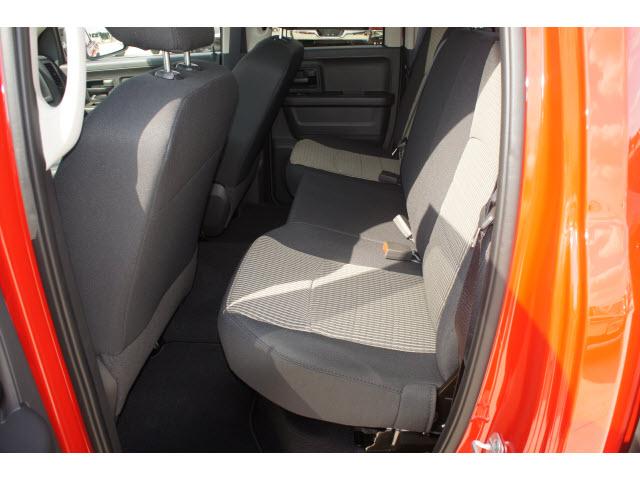 Dodge Ram 1500 2012 photo 2